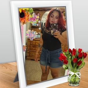 Meet your Posher, Carolina